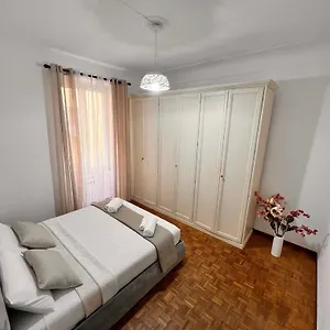 https://casa-di-esti.hotelitalianriviera.com